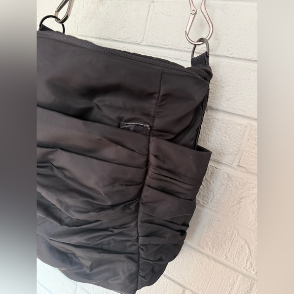 REHAB➖ LULULEMON lot 2 big bags - Picture 13 of 16